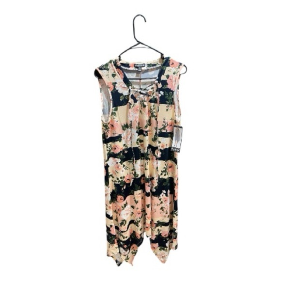 Nina Leonard Asymmetrical Floral sleeveless dress. - Picture 9 of 9